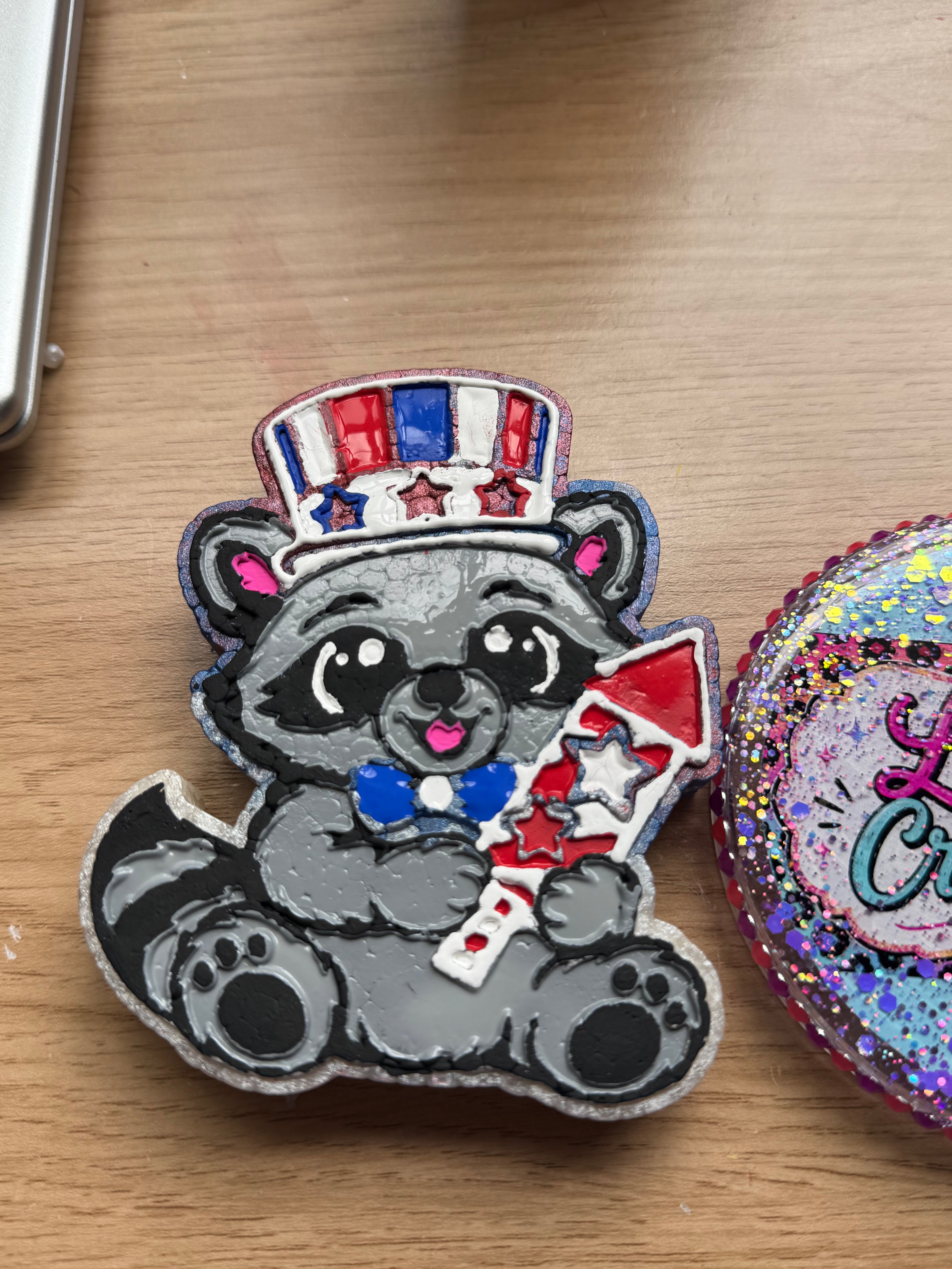 Patriotic Raccoon Freshie ￼